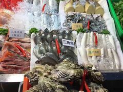 -六合夜市