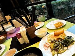 -成都保利公园皇冠假日酒店(熊猫基地店)