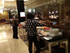 -上海西藏大厦万怡自助餐厅(徐汇店)