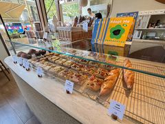 -VERIE BAKEHOUSE