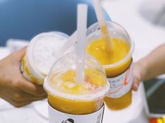 -喜茶(北京华贸购物中心店)