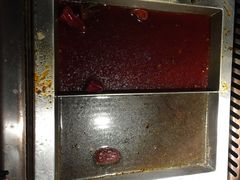 -老牌坊云南鱼豆花火锅(哈西万达店)