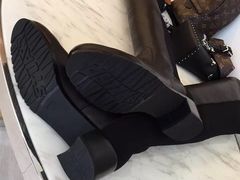 -STUART WEITZMAN(静安嘉里中心店)