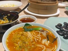 蟹粉担担面-成隆行·蟹王府(九江路店)