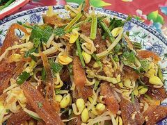 -闯关东东北农家菜(崂山石老人店)