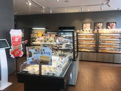 面包甜点陈列柜-85度C(上海秀沿路店)