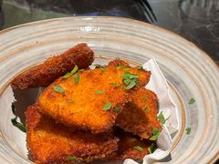 -LESCEDARS Brasserie Bistro香柏树