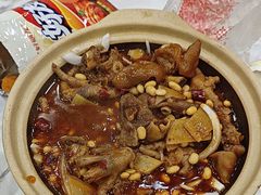 -江城燕子大排档(江汉路步行街店)