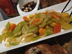 -璞御·海鲜·雪花牛肉局(宾水西道店)