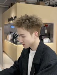 -丝语萱形象
