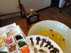 -芸南道·过桥米线(昆明老街旗舰店)