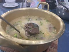 -洞背山庄(洞背院区式管理小区店)