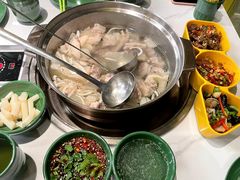 -润园四季椰子鸡火锅(海上世界店)