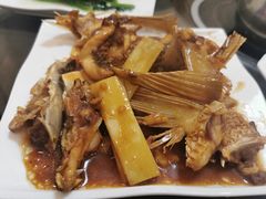 -正能量脆肉鲩火锅