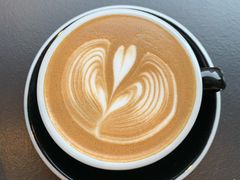Latte-black rainbow coffee