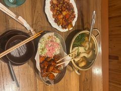 -恩你小木屋·韩式料理(假日广场店)