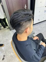 -藤野造型烫发染发