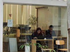 -Onirii Coffee(长乐路店)
