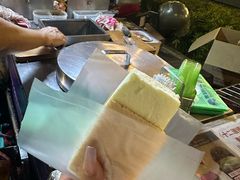 -詹爷爷乌节路街头冰淇淋