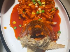姑苏松鼠鱼-探花·意境江南菜·唐伯虎文化体验店·松鼠桂鱼(观前店)