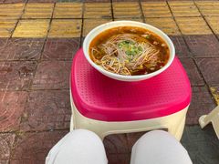 -啊墨江牛烂烀米线