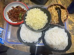 -老闵田螺馆·南昌特色小炒(梦时代店)