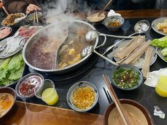 -重庆故事姊妹老火锅(财经学院店)