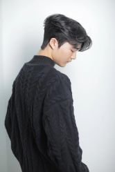 -一家只做男发烫染的店