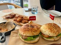-必胜客(巴沟店)