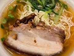 焖肉面-三两春肚肺汤(崂山路店)