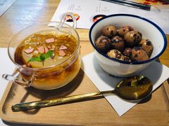 桃胶凉粉-炖物24章·顺时轻养茶(杭州大厦店)