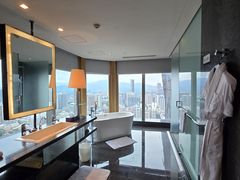 -深圳皇庭V酒店