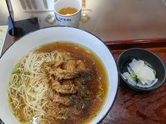 -百年老字号·观振兴蟹黄面·三虾面·苏式面(观前街富仁坊巷店)