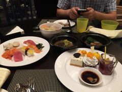 绿地洲际酒店地平线全日餐厅-洲际酒店·地平线全日餐厅HORIZON CAFÉ