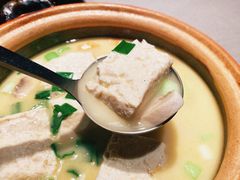 农家盐卤豆腐煲-荣轩(新荣记环球金融中心店)