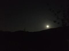 -鬼笑石后山停车场