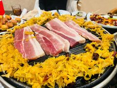 酸菜五花肉-百味源炭火烤翅 ·夜市大排档(酒仙桥店)