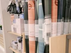 -lululemon(万象城店)