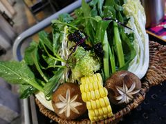 有机蔬菜大丰收-老表记广西宵夜螺蛳鸭脚煲(西大店)