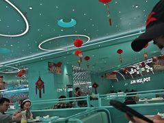 -季季红火锅(柳州城中万达二店)