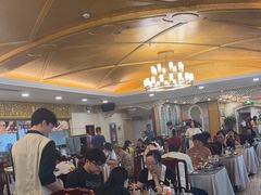 -汗腾格里·风味餐厅(新疆驻京办店)
