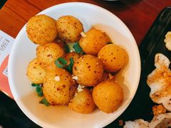 孜然小土豆-炉小二铜锅牛蛙•川湘菜(三里屯店)