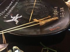 -何师烧烤·香辣蟹·川菜·30年老品牌(太古里旗舰店)