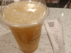 -大食代美食广场(上海中心店)