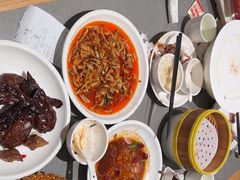 -褚记烤鸭·南京家常菜(雨花客厅店)