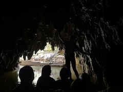 -怀托摩萤火虫洞