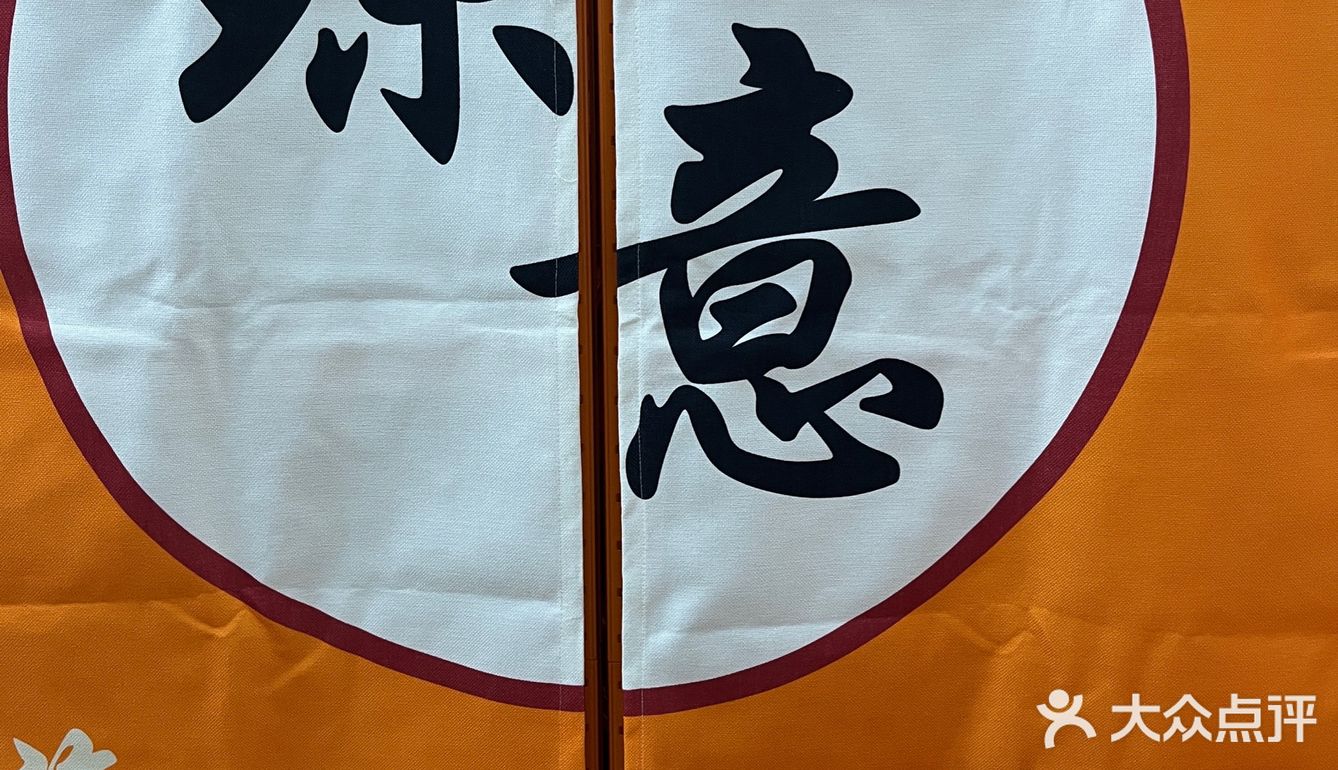 不起眼的店铺，藏着旅游城市的味道😇