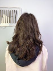 -FRIDAY星期五专业美发沙龙