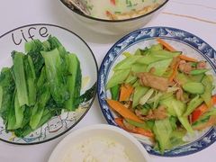 -爱月宝月嫂育儿嫂(太原店)