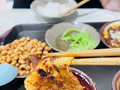 -董哥山城碗碗香(美专校街店)